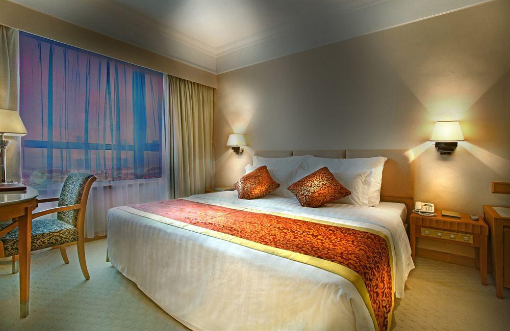 Hotel Golden Crown China Taipa  Exterior foto